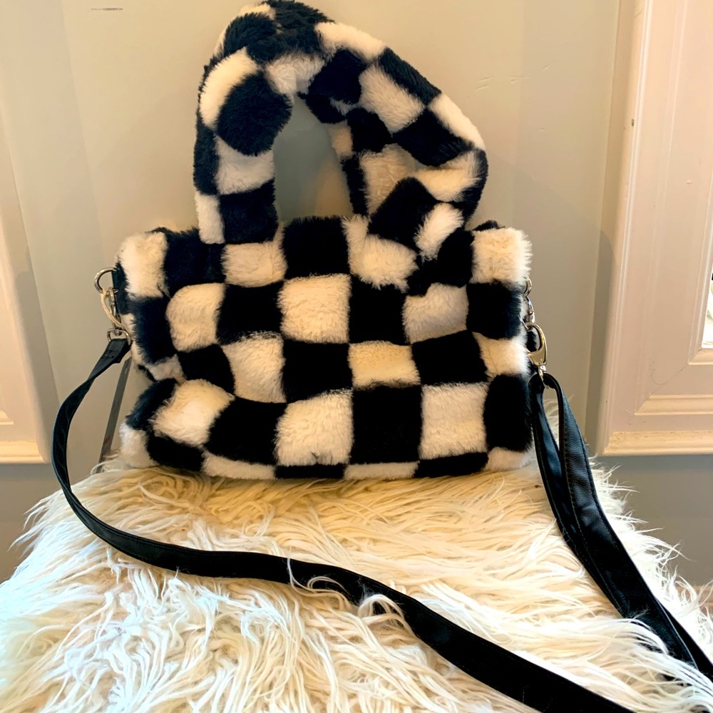 BLACK AND WHITE FURRY CHECKERED PURSE